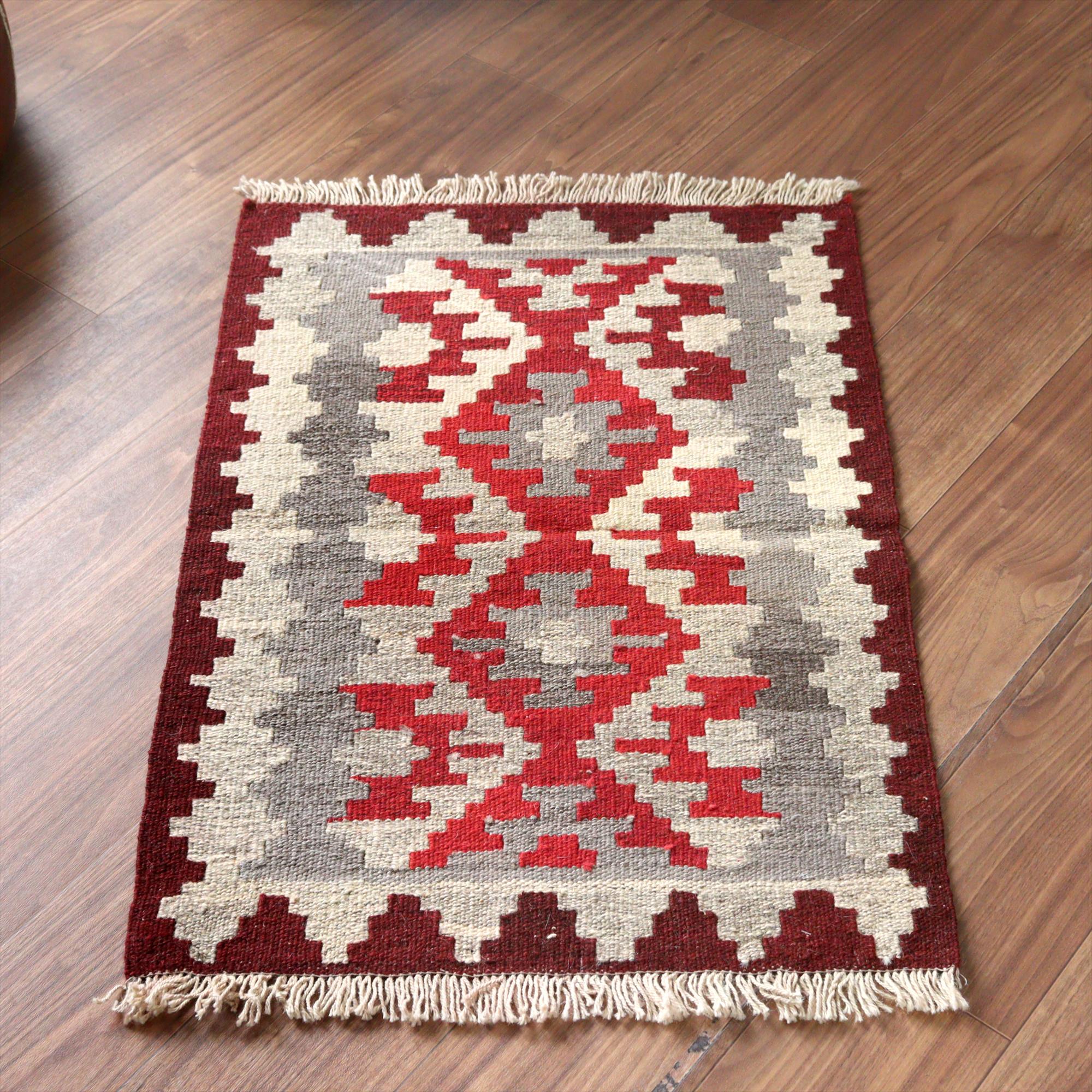 手織りキリム イラン シラーズ88×61cm カラフルな幾何学モチーフ