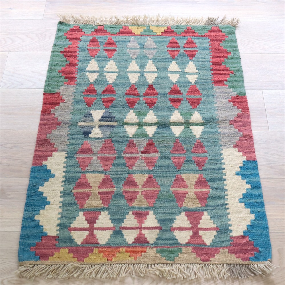 シラーズキリム　カシュカイ族の手織りラグ98×70cm 玄関マットサイズ