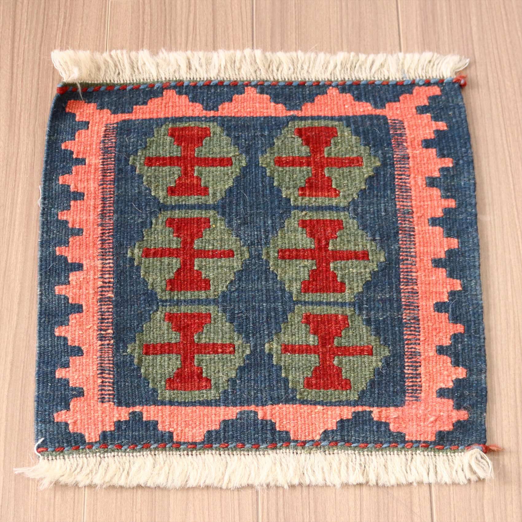手織りキリム ミニキリム　イラン製40×42cm  カシュカイ族 ブルー