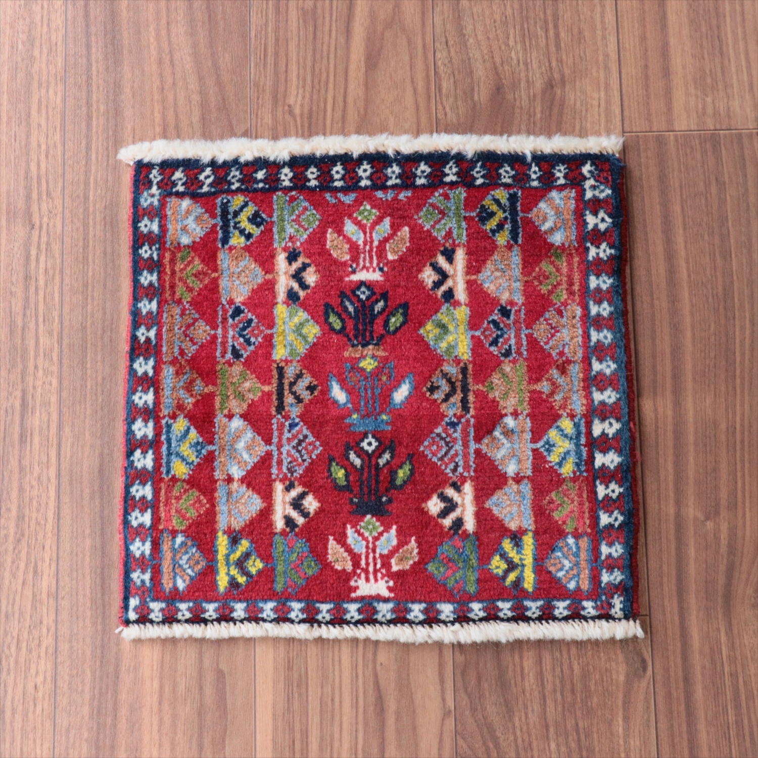 ヤラメ 手織りラグ　38×40cm<br> ミニサイズ /トライバルラグ