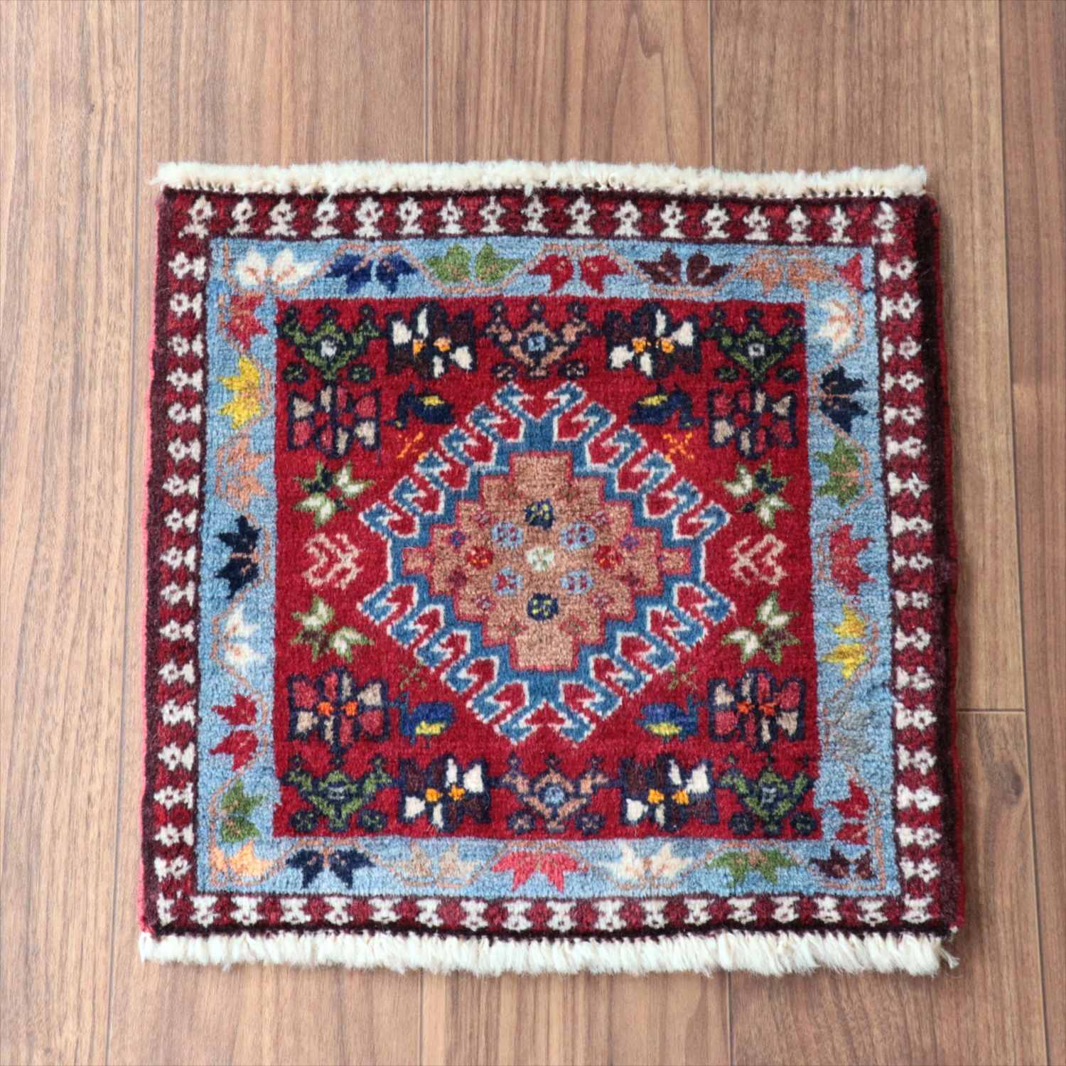 ヤラメ 手織りラグ　40×41cm<br> ミニサイズ /トライバルラグ