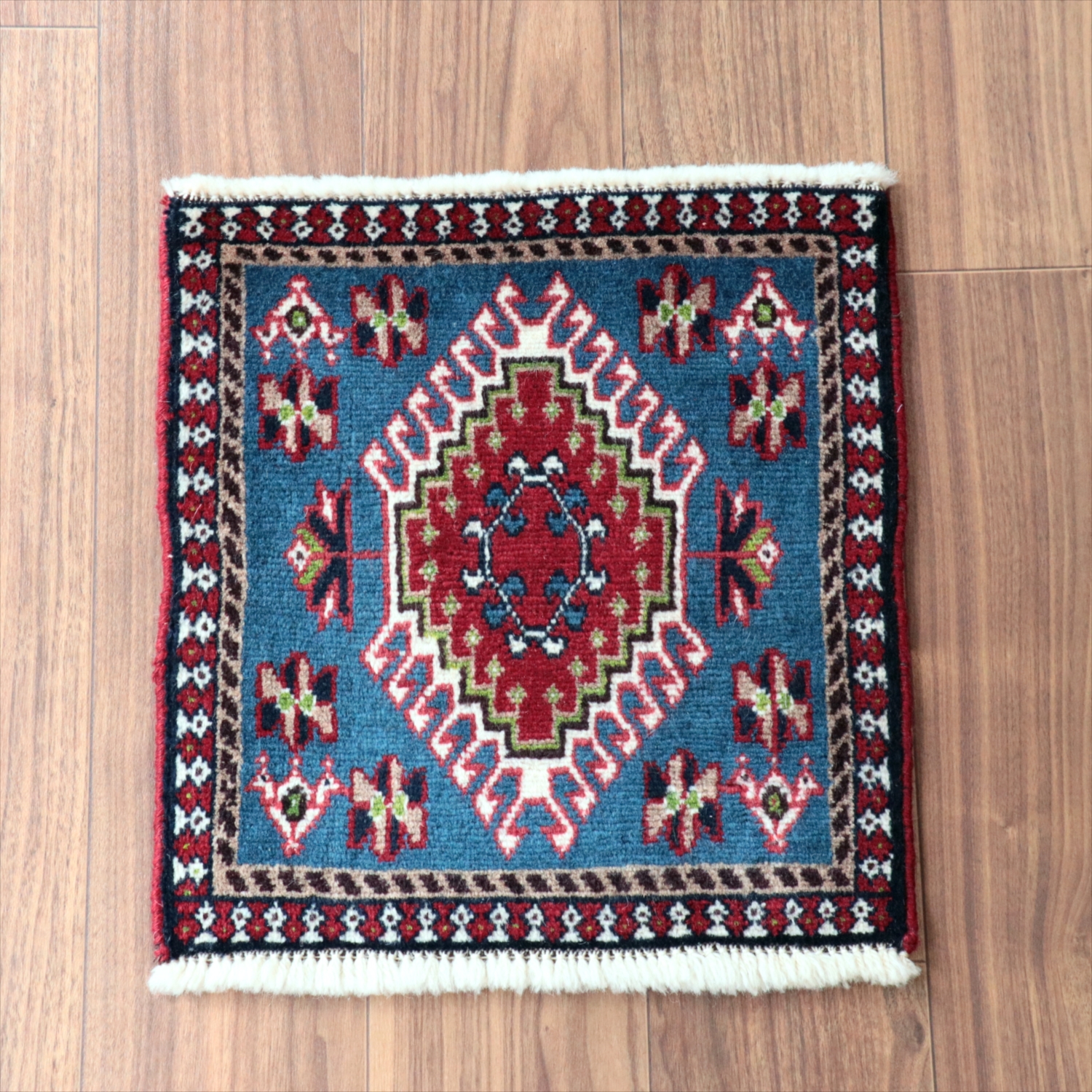 ヤラメ 手織りラグ　43×41cm<br> ミニサイズ /トライバルラグ