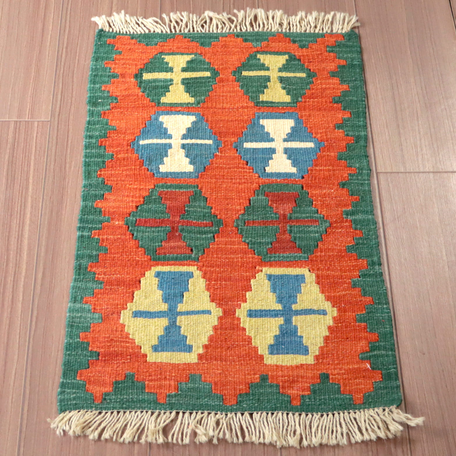 キリム カシュカイ族の手織りキリム66×39cmカラフルモチーフ