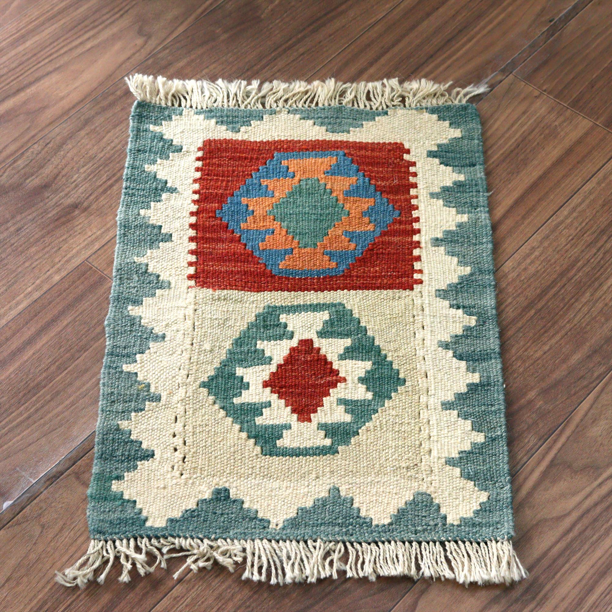 イランの手織りキリム シラーズ52×37cm