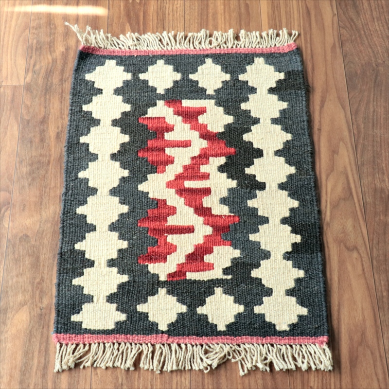 手織りキリム イラン南部シラーズ60×43cm ウール100% 一点もの