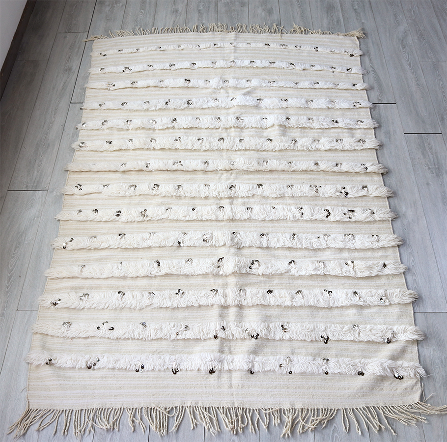 モロッコ・ウエディング用のブランケットキリム　Moroccan Wedding Blankets220×143cm ホワイト・ベッドスロー