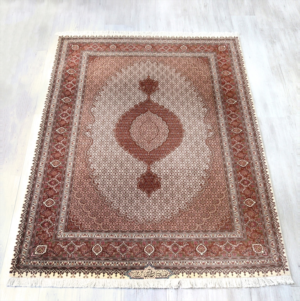 ペルシャ絨毯タブリーズ産マヒ/ペルデ（リビングサイズ）TabrizMahi,PersianCarpet