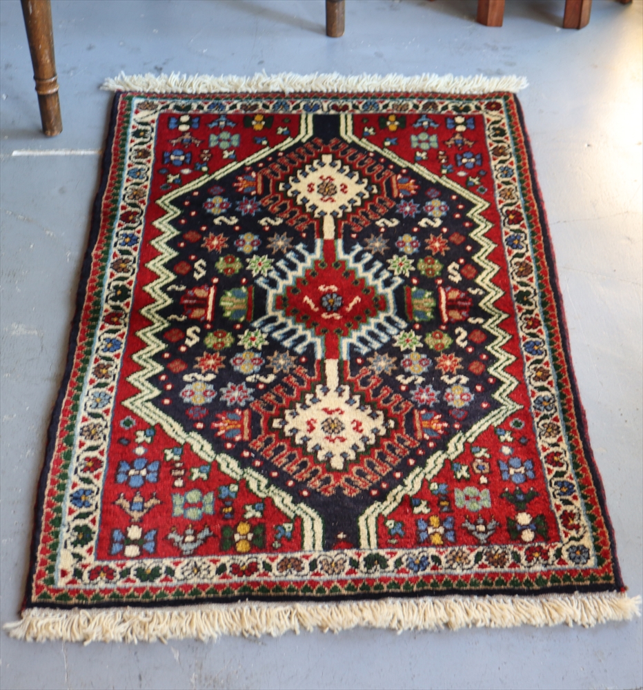 トライバルラグ・部族絨毯　ヤラメ　Yalameh 97×62cm 変形の六角メダリオン　ネイビー