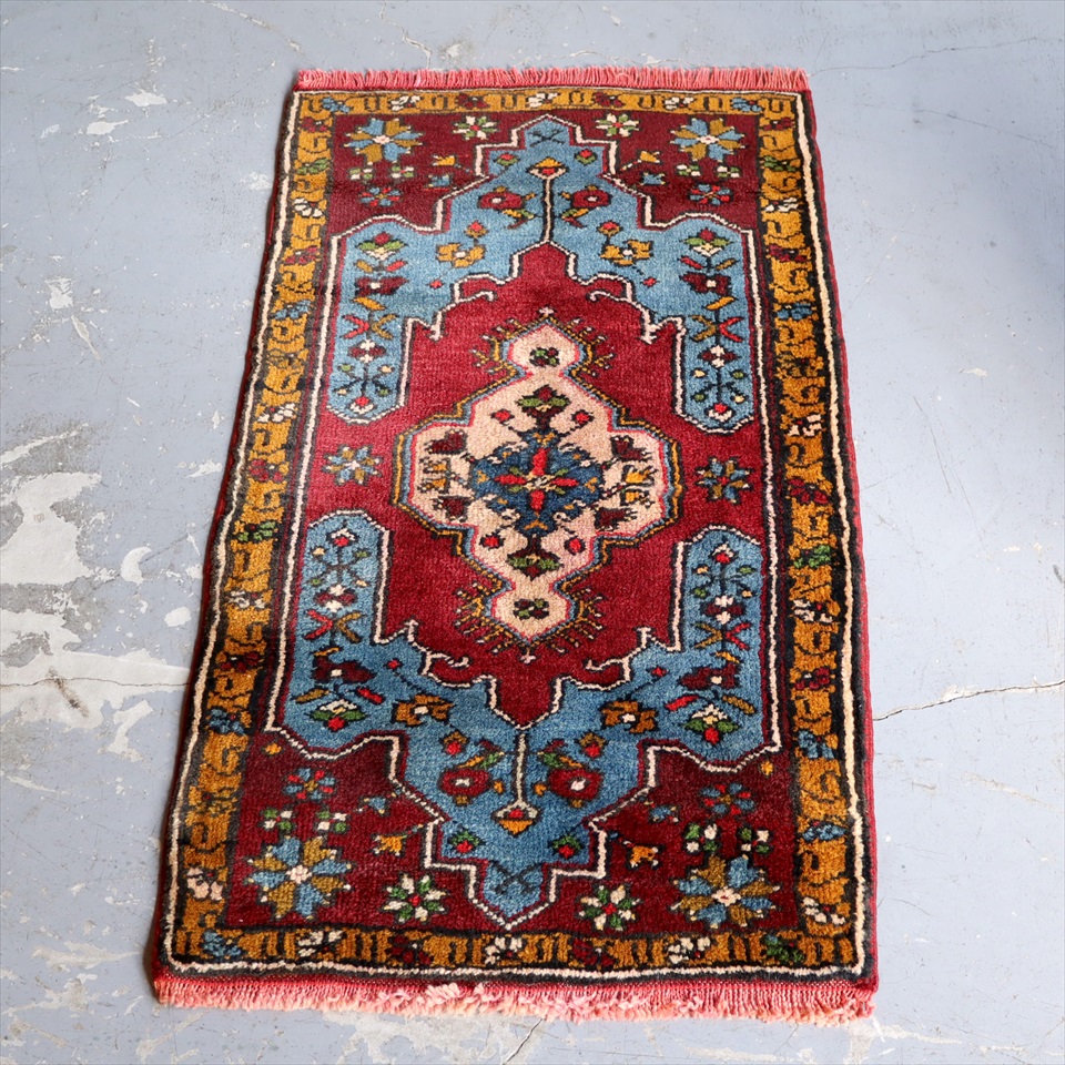 トルコ絨毯　トライバルラグ　ヤストゥク92×54cm カイセリ, ヤヒヤル