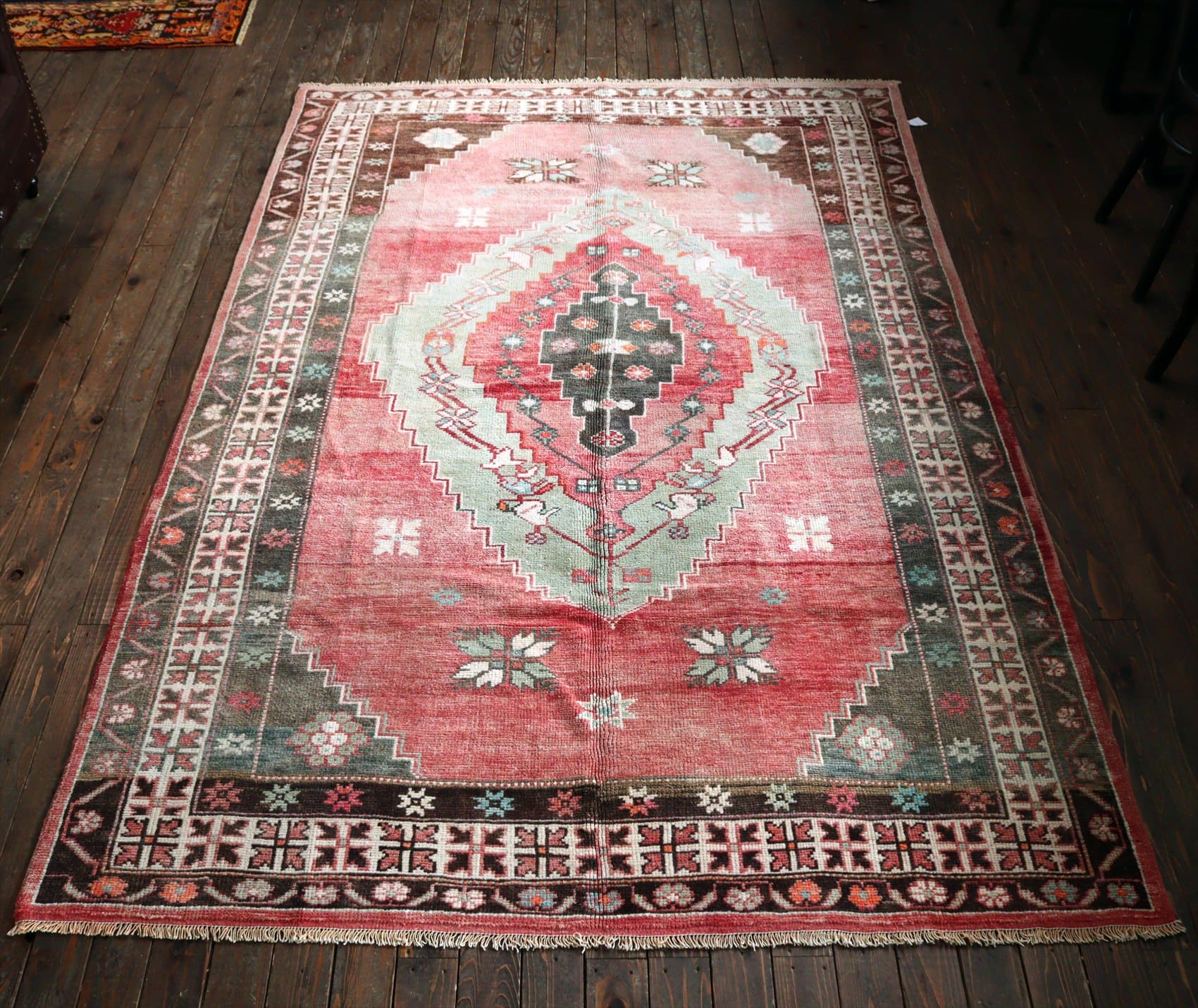 カラケチリ 部族絨毯256×170cm 赤いメダリオン