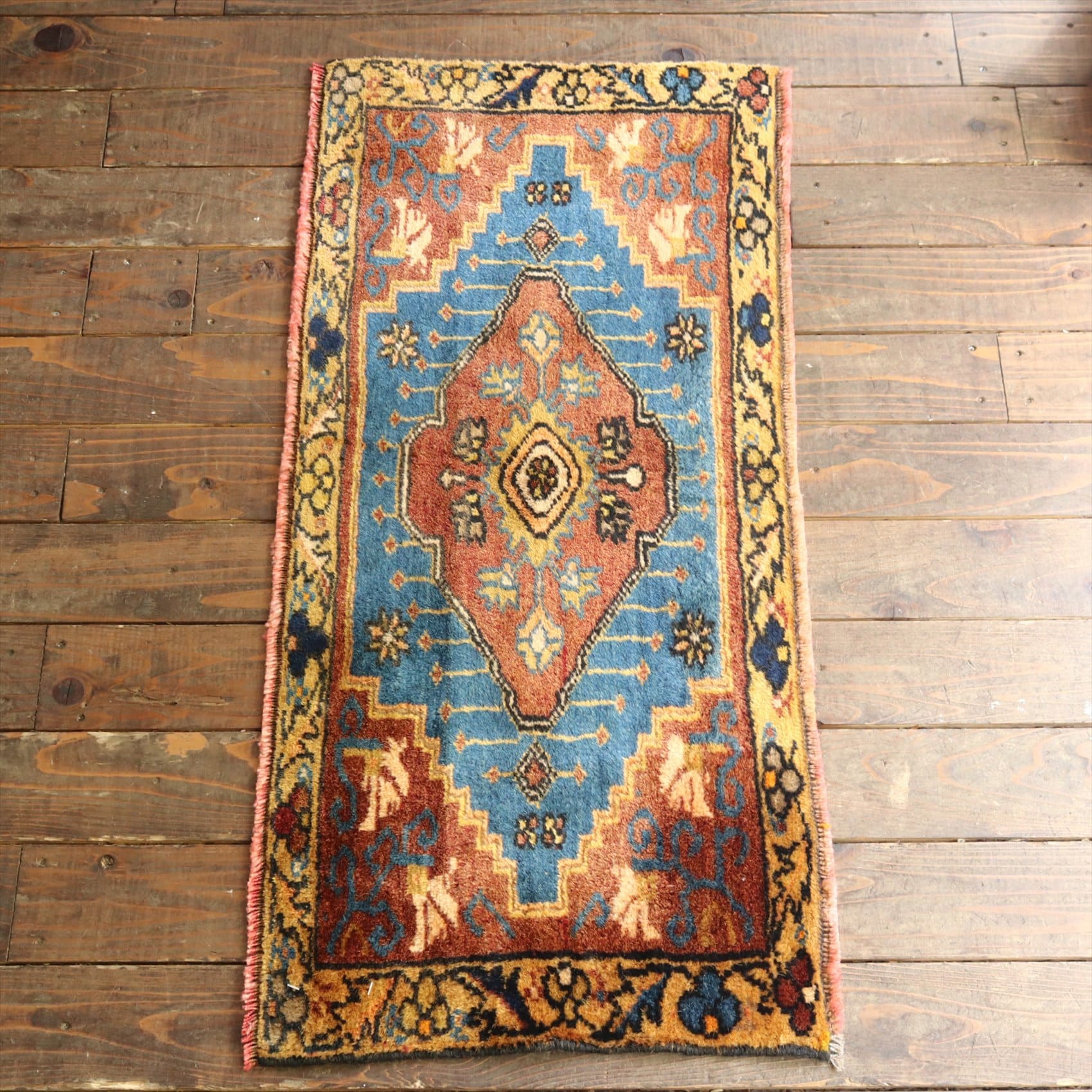 トルコの手織り絨毯 ヤイヤル41×90cm メダリオンデザイン ヤストゥク