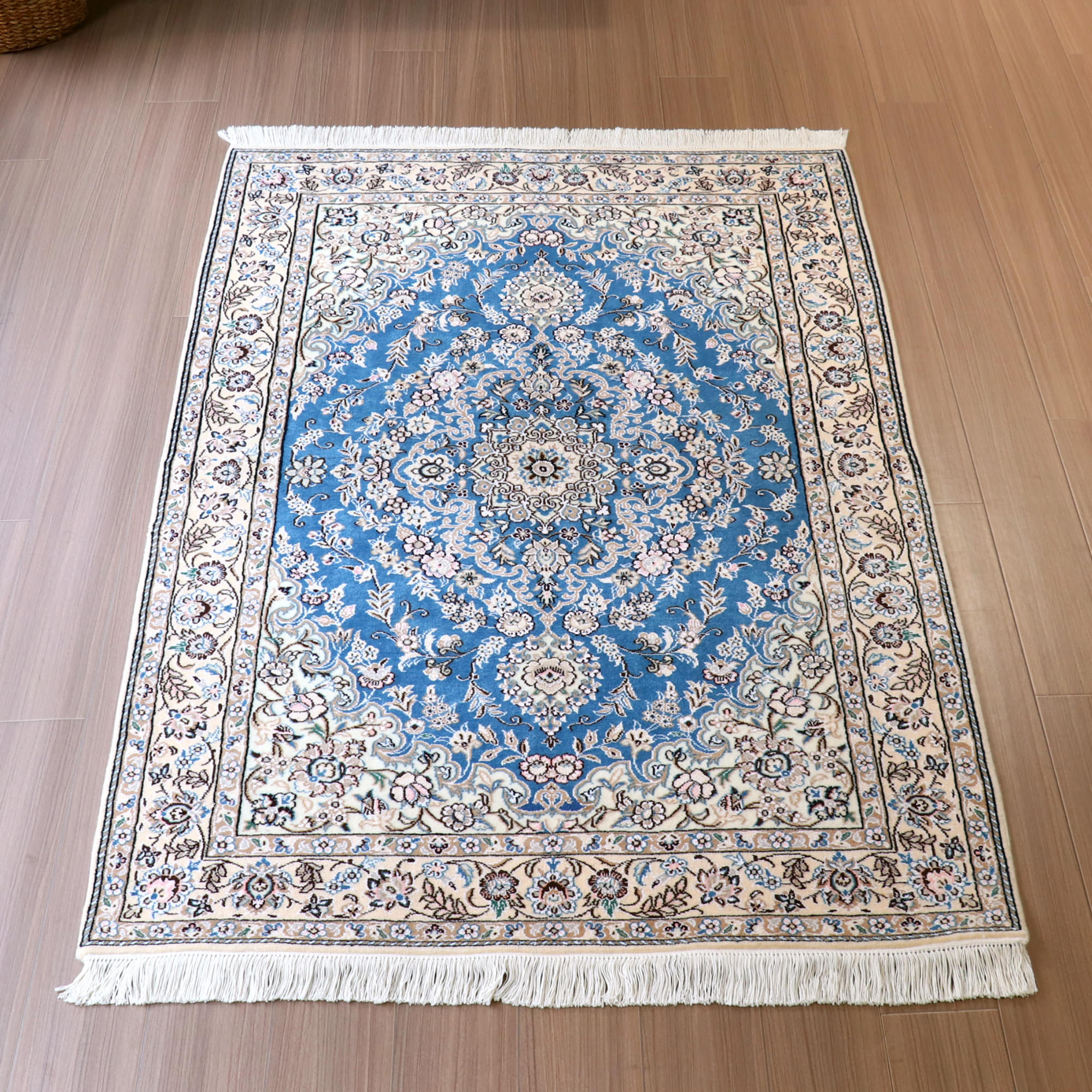 ペルシャ絨毯　ナイン産 9L185×124cm ブルーのメダリオン