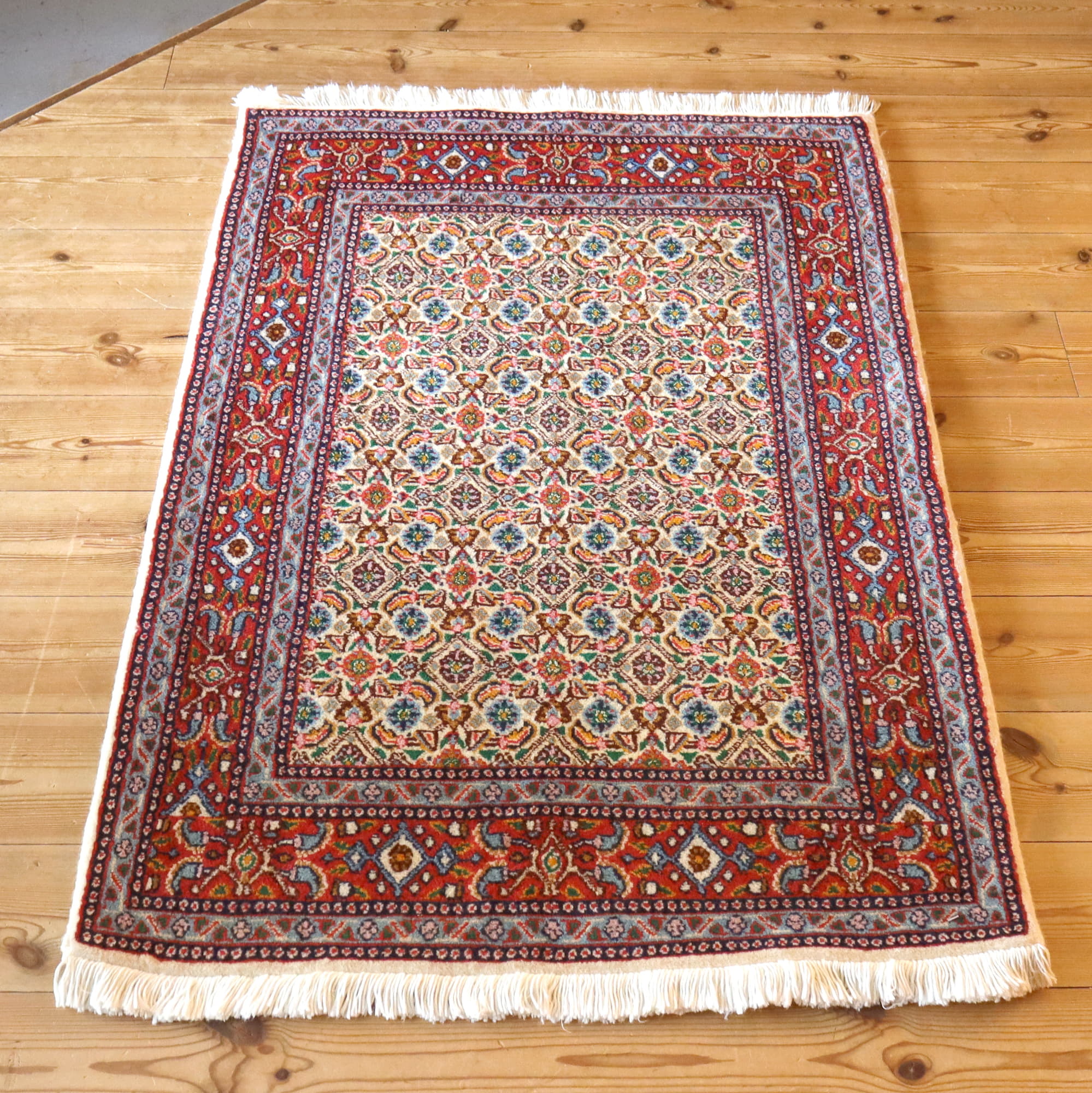 ペルシャ絨毯　ムード　Moud120×80cm アイボリー/レッド　連なるヘラート文様 手織りラグ