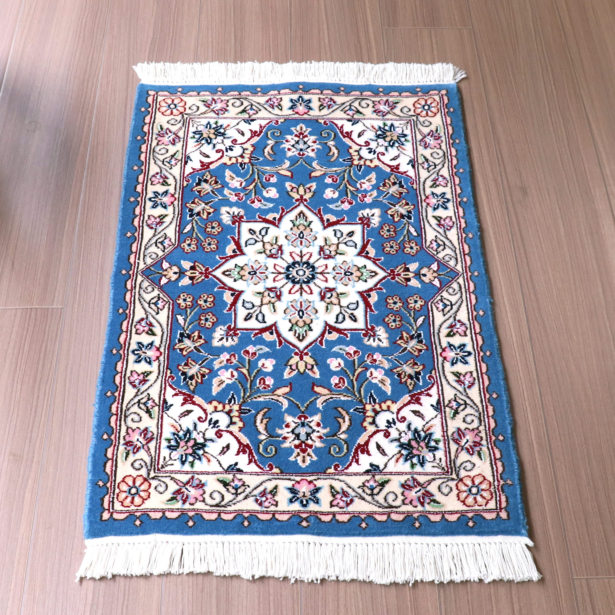 ペルシャ絨毯　ナイン産 9L81×51cm ブルーのメダリオン　玄関マットサイズ