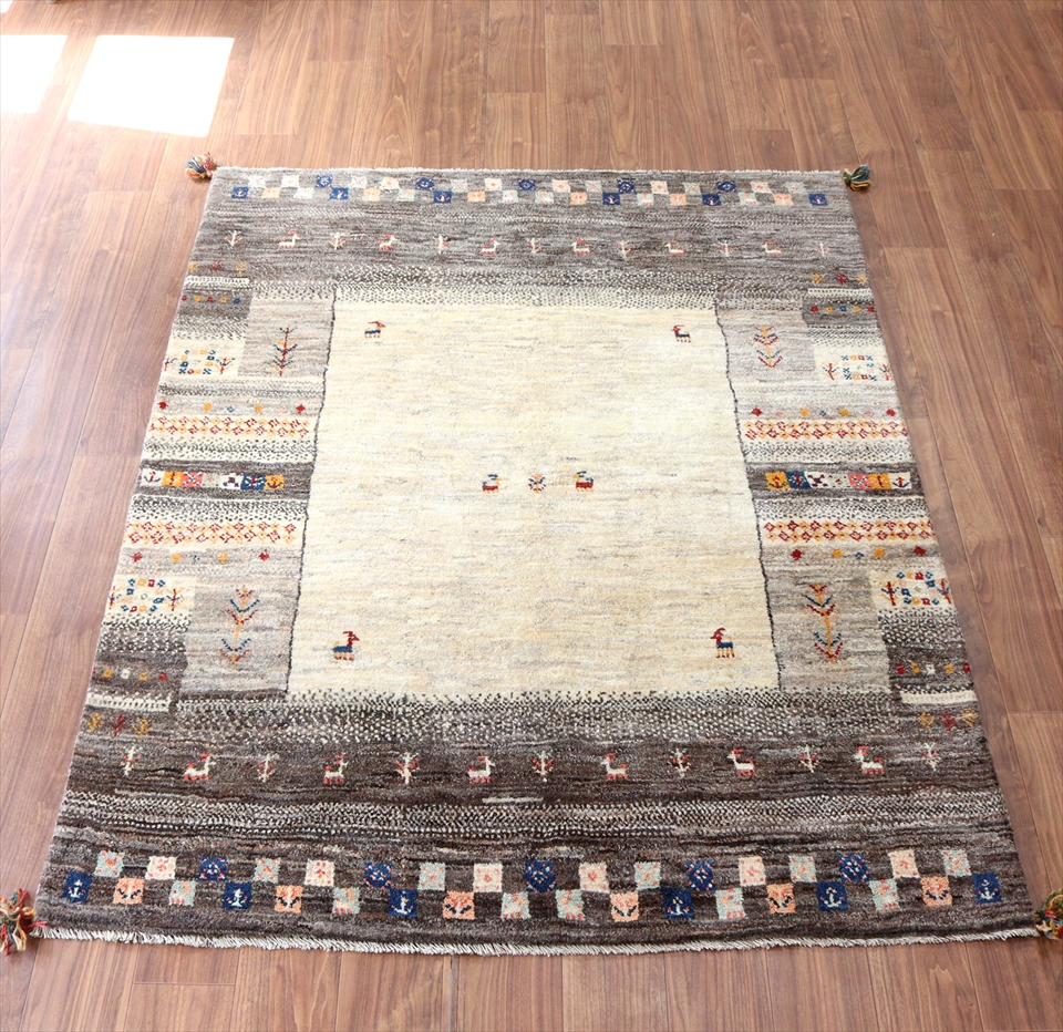 ギャッベ　イラン製手織りラグ192×150cm ナチュラルブラウン＆アイボリー　さまざまなモチーフとタイル
