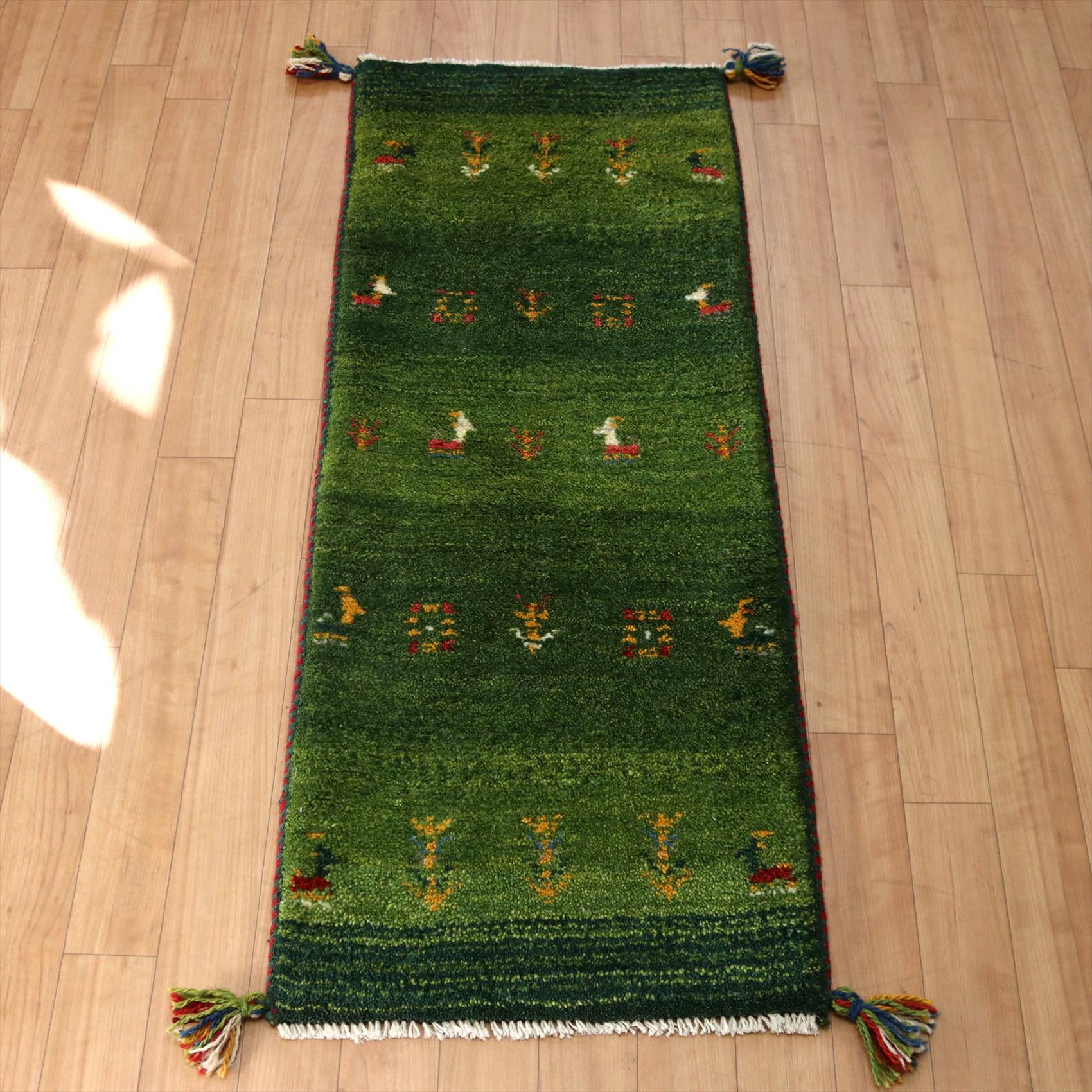カシュカイ族の手織りラグ ギャッベ112×44cm グリーン ランナーサイズ