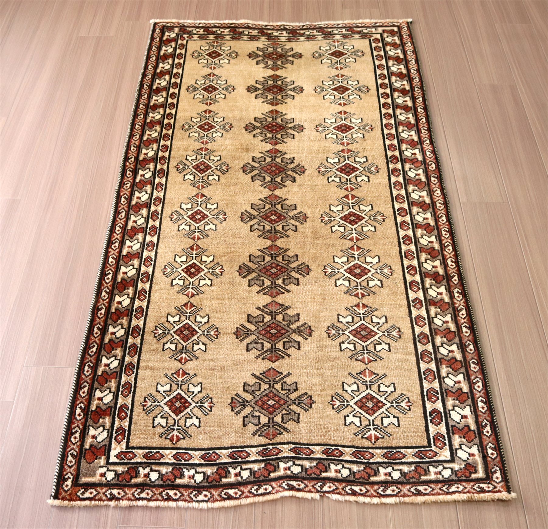 トライバルラグ　部族絨毯 ギャッベ193×103cm 連なる幾何学モチーフ　イラン南部カシュカイ族