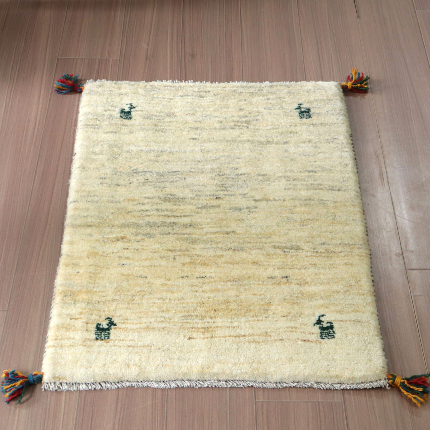 ギャッベ　イラン産　ふかふか83×61cm 玄関マットサイズ　天然の羊毛の色