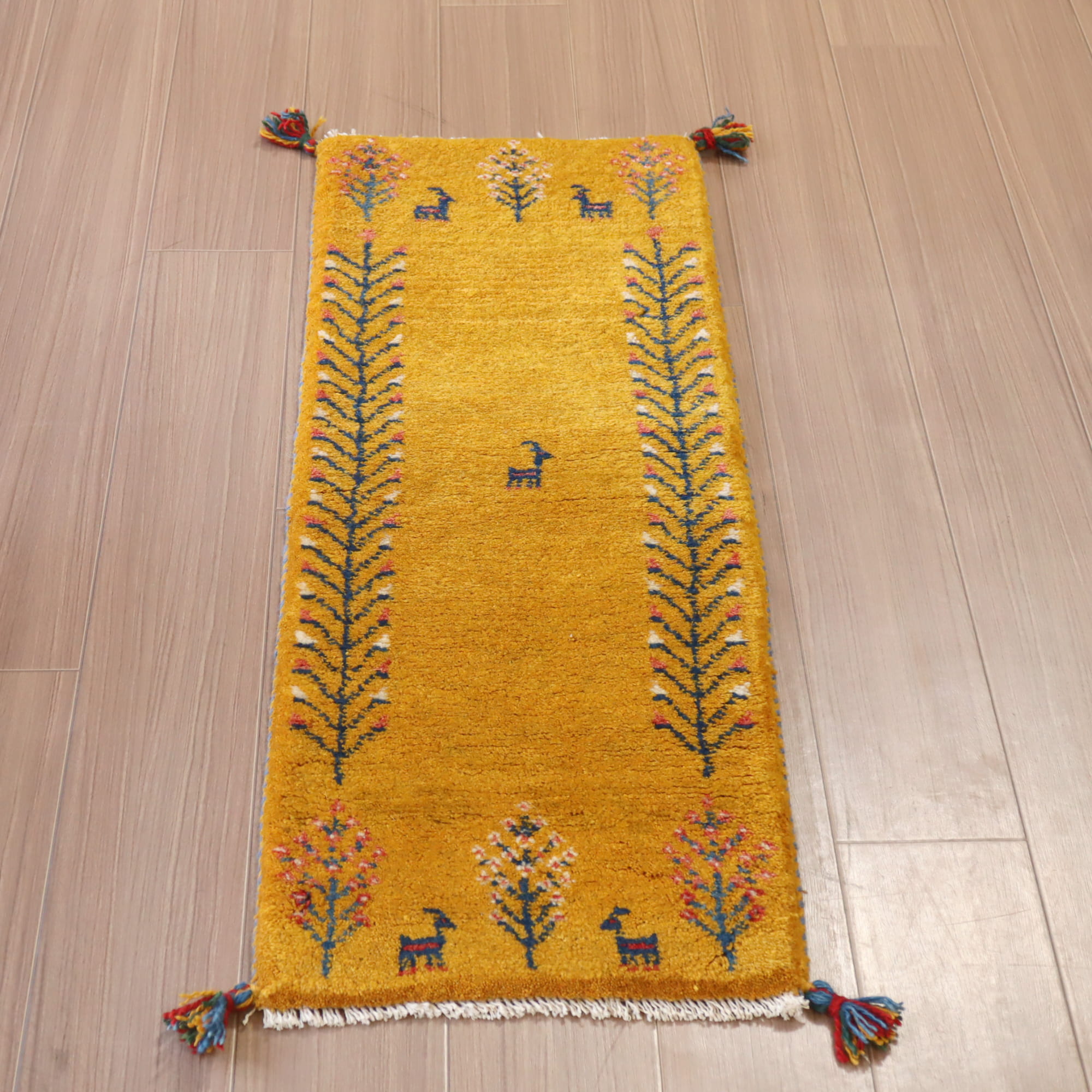 ギャッベ イラン産 手織り 115x42cm 明るいオレンジ　生命の樹と動物モチーフ