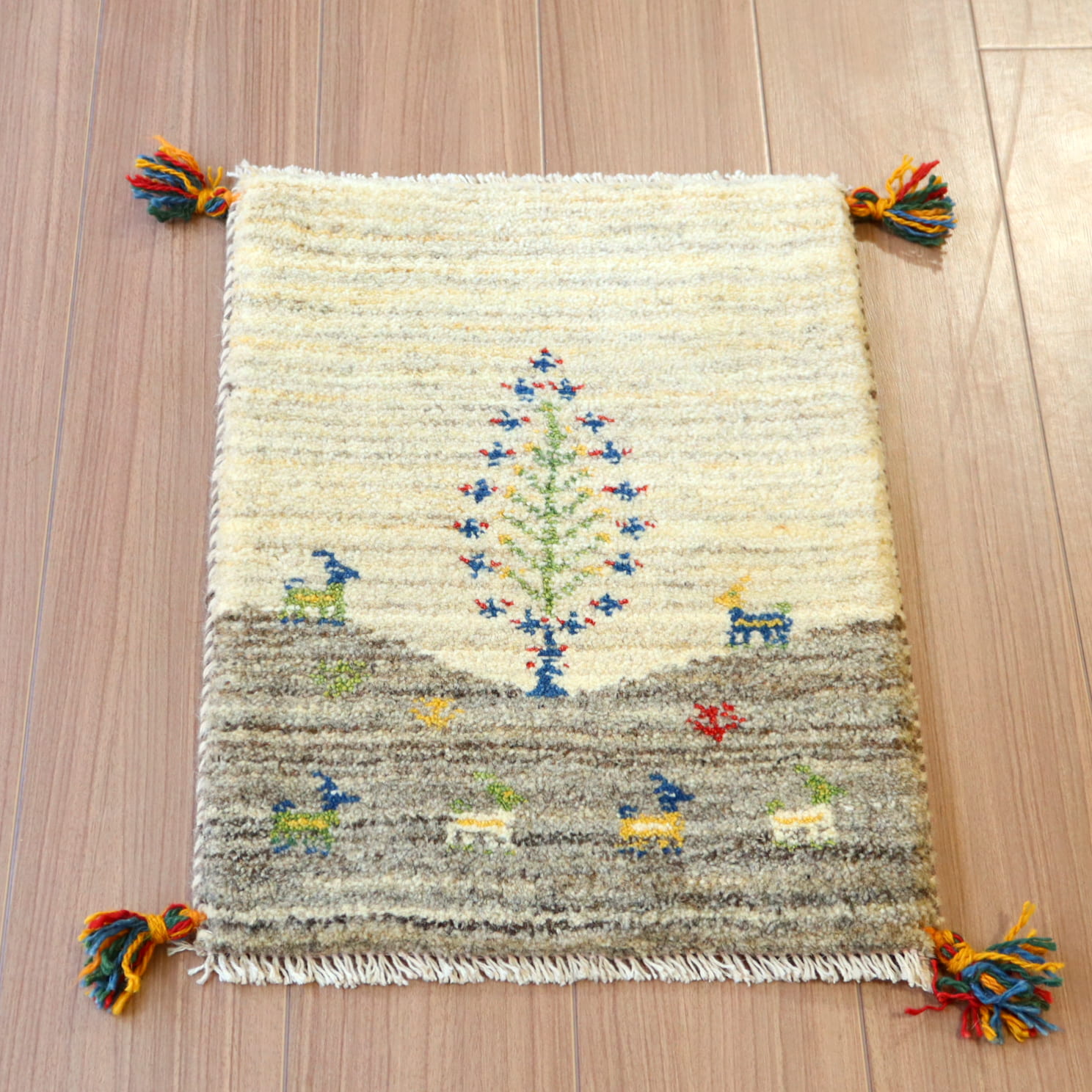 ギャッベ ミニギャベ イラン　 57x41cm ナチュラルアイボリー　生命の木