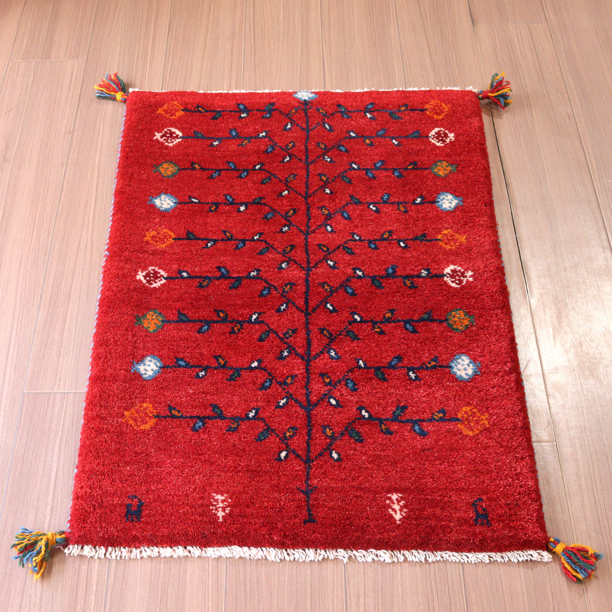 ギャッベ 手織り イラン産 96x63cm 生命の木　レッド