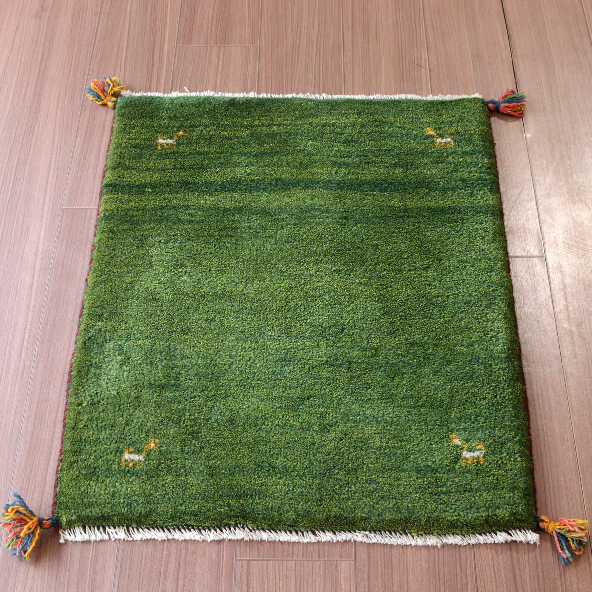 ギャッベ 手織り イラン産 84x64cm グリーン シンプルデザイン