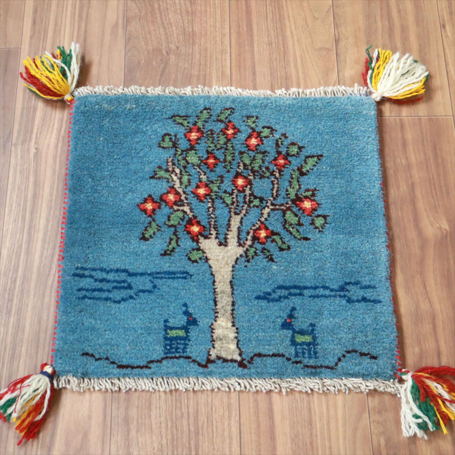 ギャッベ イラン産手織り 座布団サイズ 39x42cm ブルー