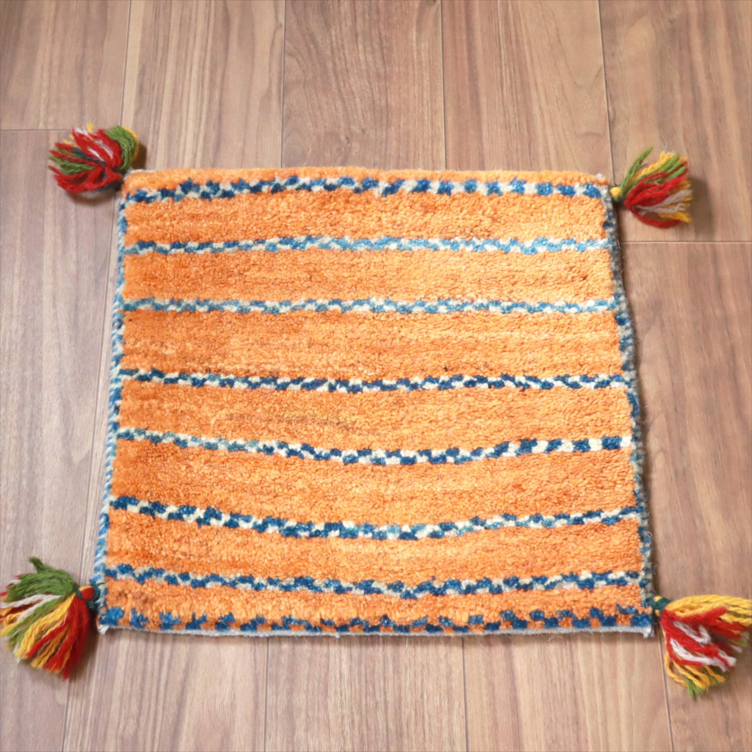 ギャッベ イラン産手織り 座布団サイズ 42x44cm オレンジ