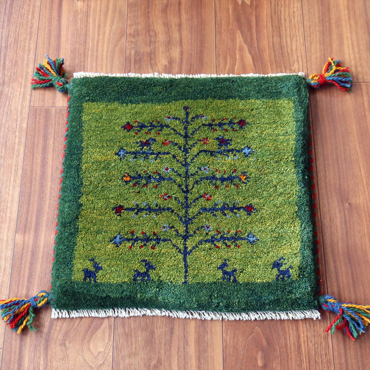 ギャッベ イラン産手織り 座布団サイズ38×38cm グリーン 動物と生命の樹