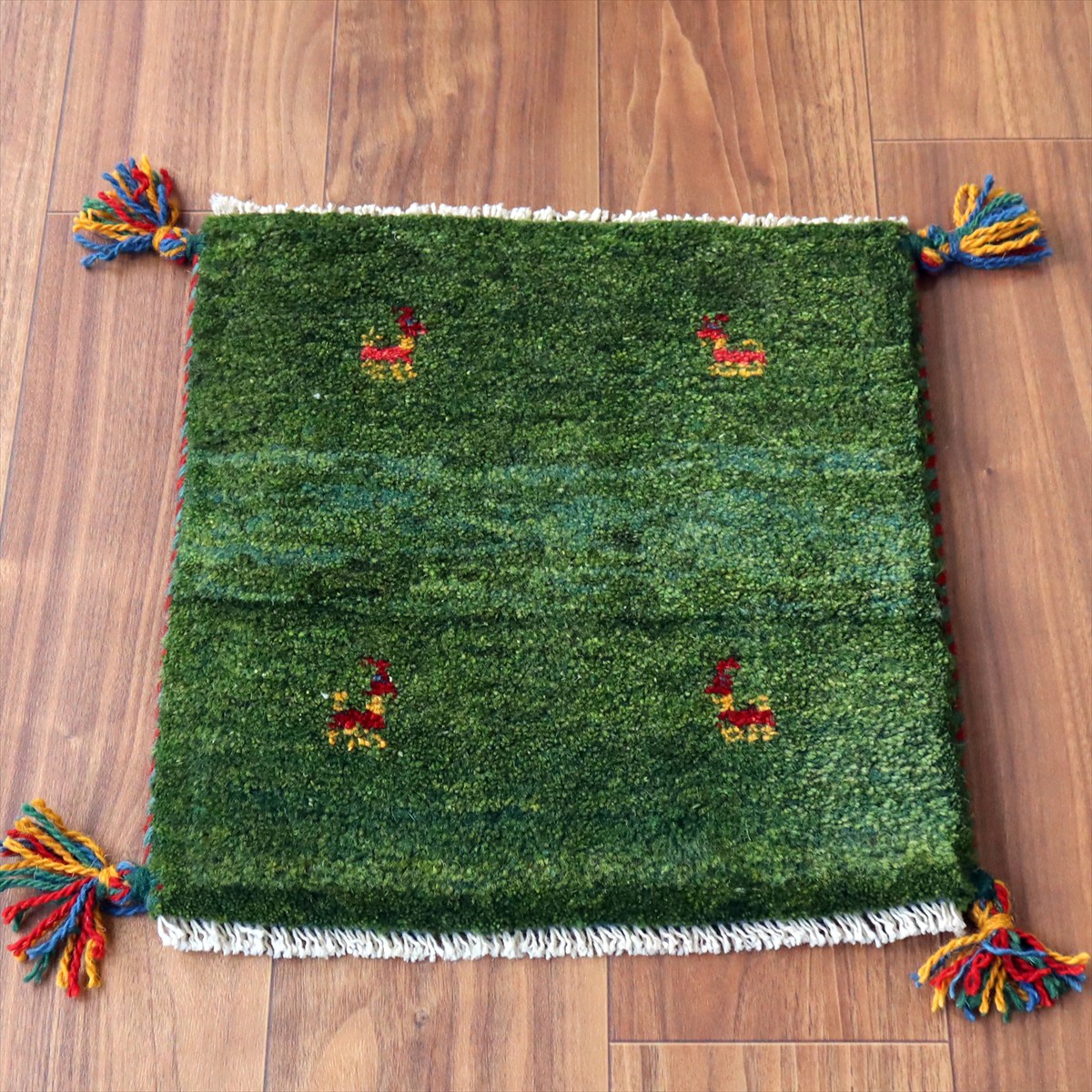 ギャッベ イラン産手織り 座布団サイズ39×38cm グリーン 動物モチーフ