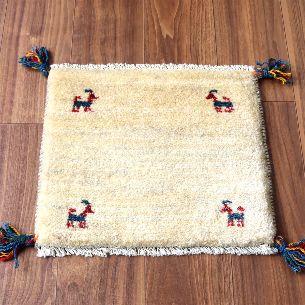 ギャッベ イラン産手織り 座布団サイズ38×43cm ナチュラルアイボリー 動物モチーフ