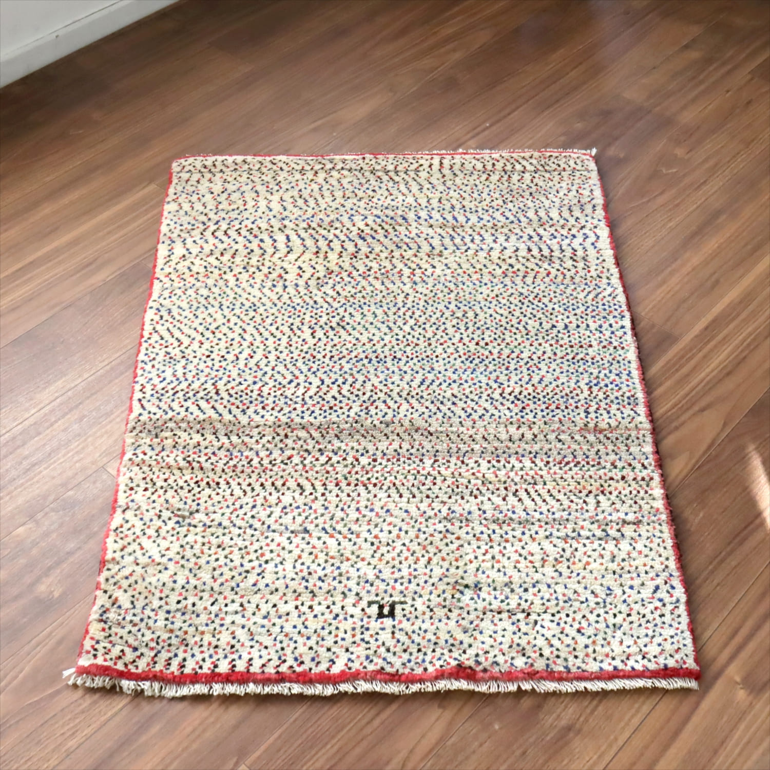 ギャッベ ノマド　 104x75cm ナチュラルアイボリー　ドット　イラン産手織り　Gabbeh Nomad