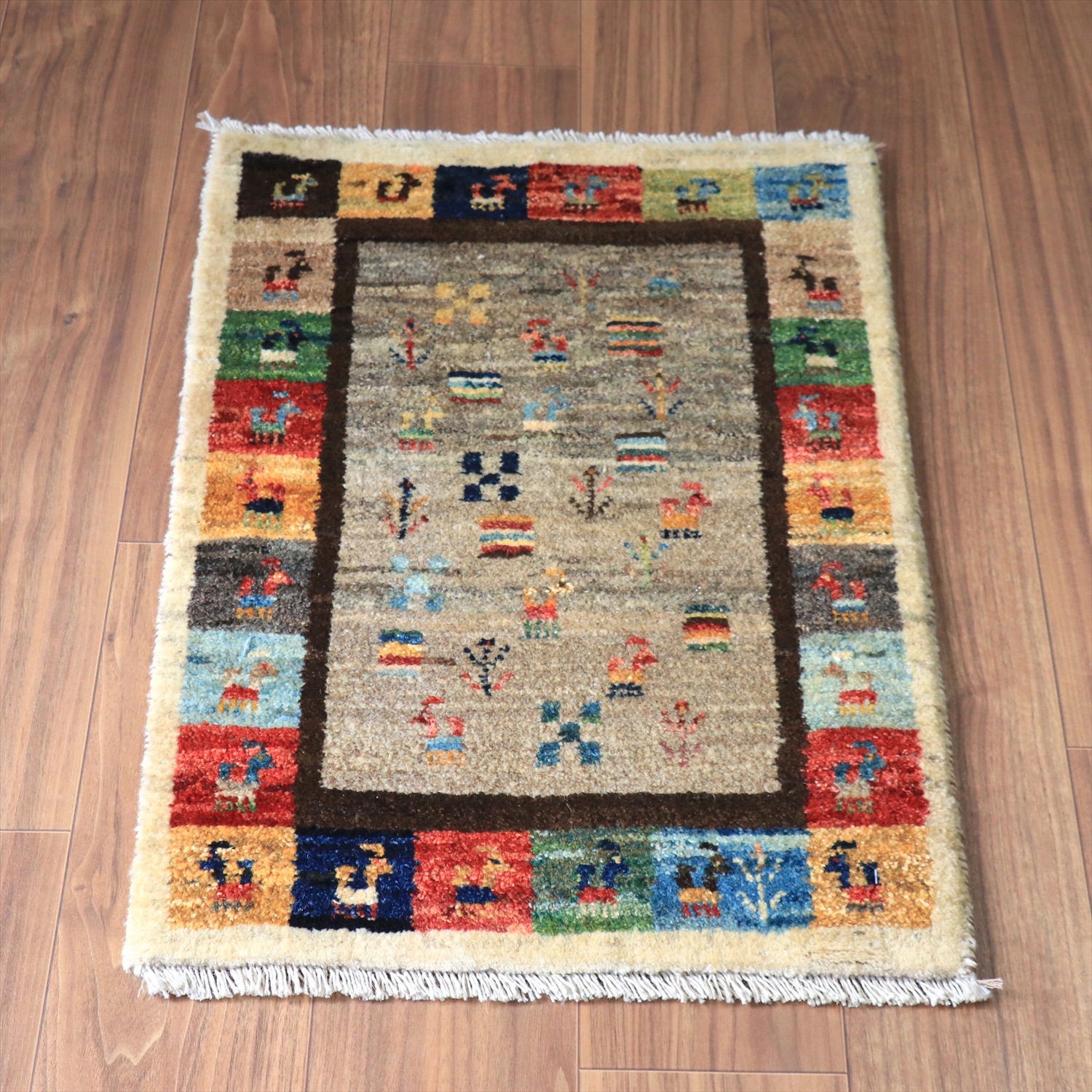 ギャッベ ノマド ミニギャッベ 73x49cm グレー　タイルモチーフ