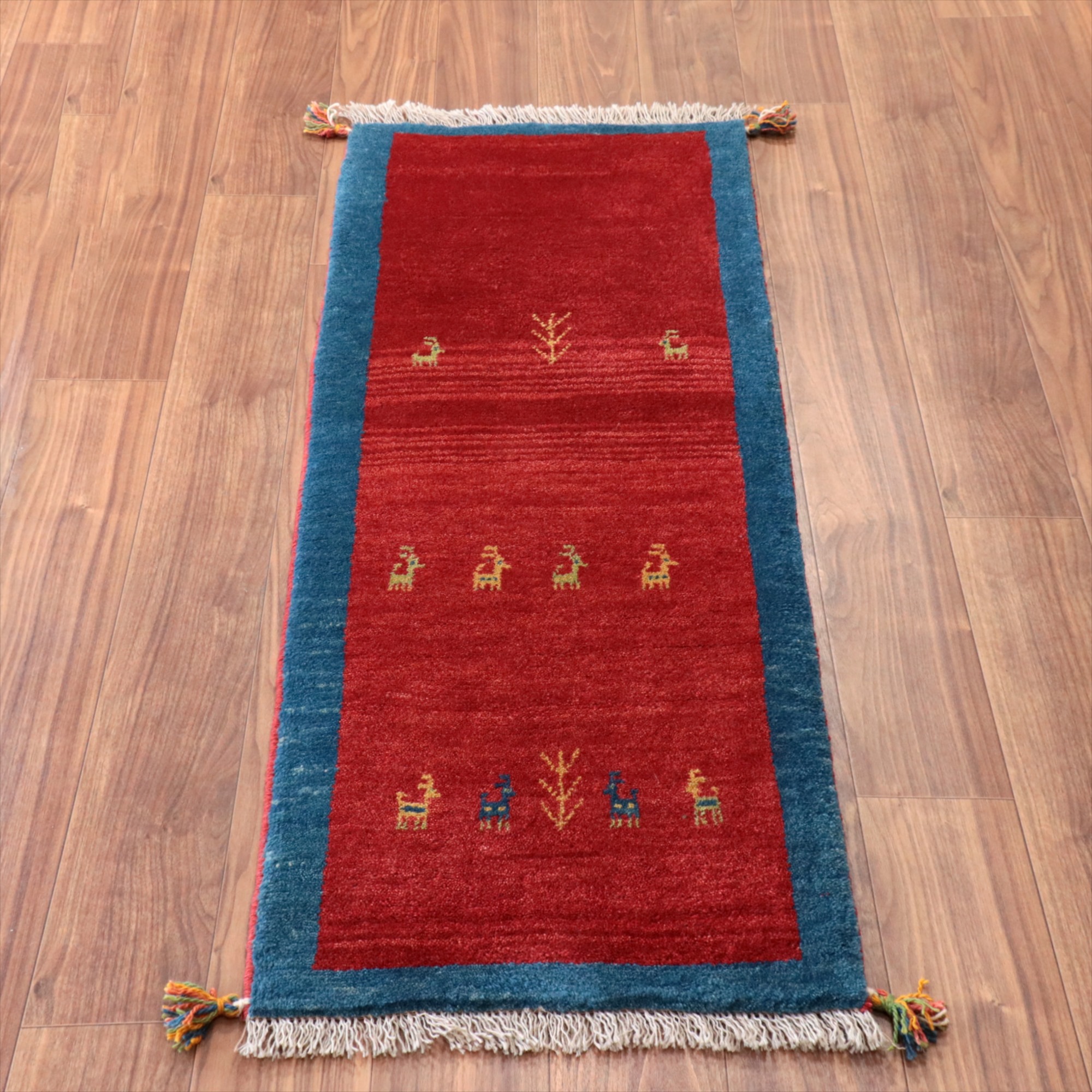 ギャッベ　プリミティブで素朴なデザイン/ 140x56cm レッド　ランナー