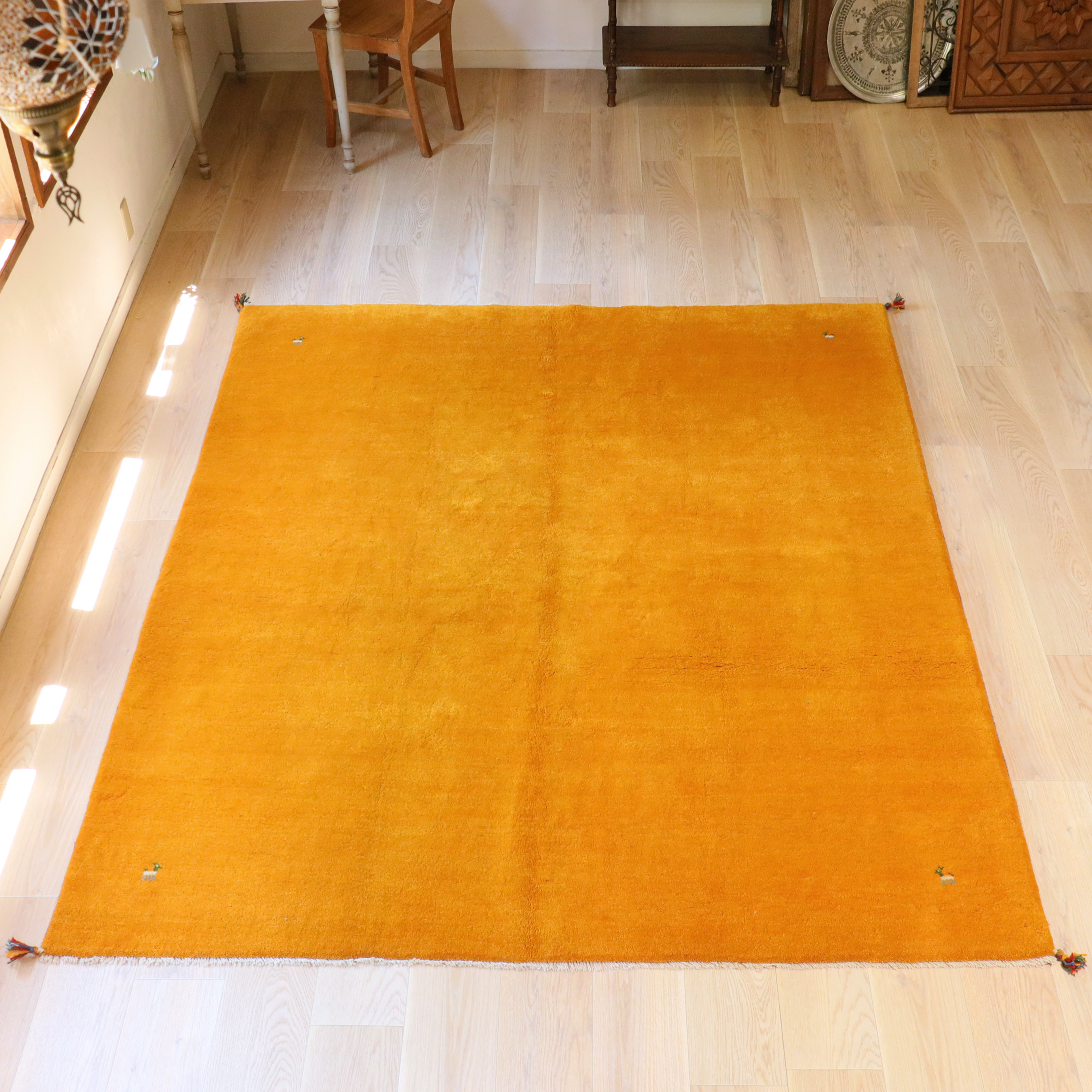 ギャッベ イエロー イラン手織りラグ 245×205cm 無地 イラン産 カシュカイ族の手織りラグ