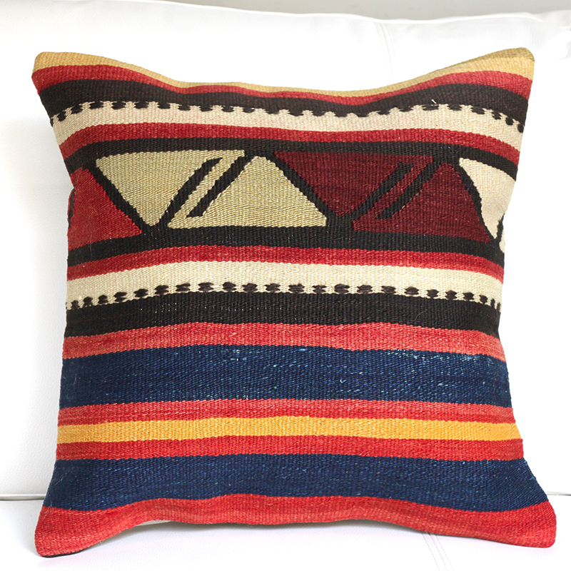 オールドキリムクッションカバー40cmサイズ/Old Kilim Cushion ブルー・レッド・イエローのボーダー