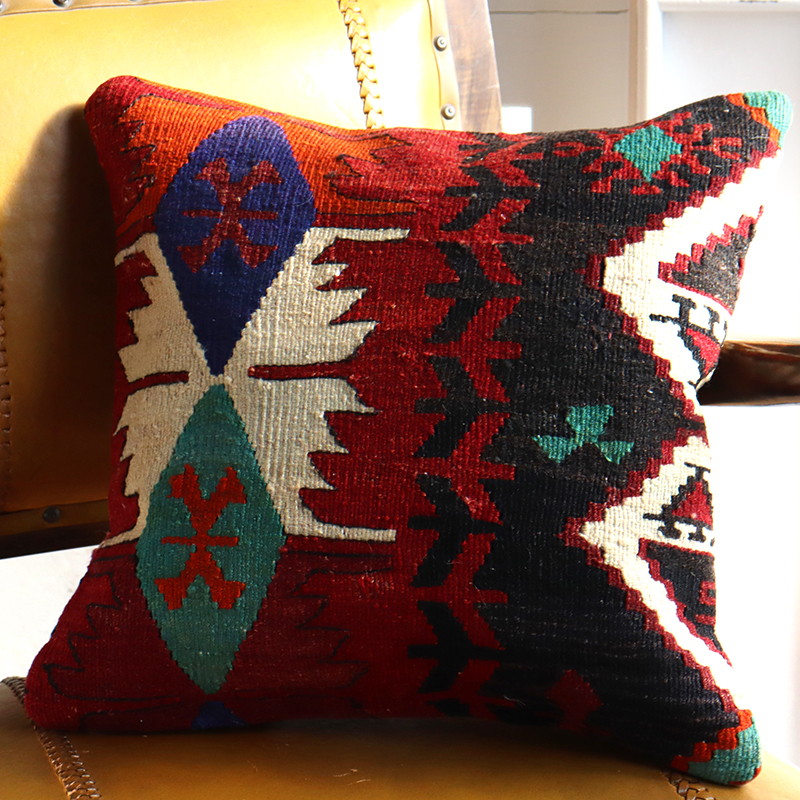 オールドキリムクッションカバー 40cm /Old Kilim Cushion エミルダ