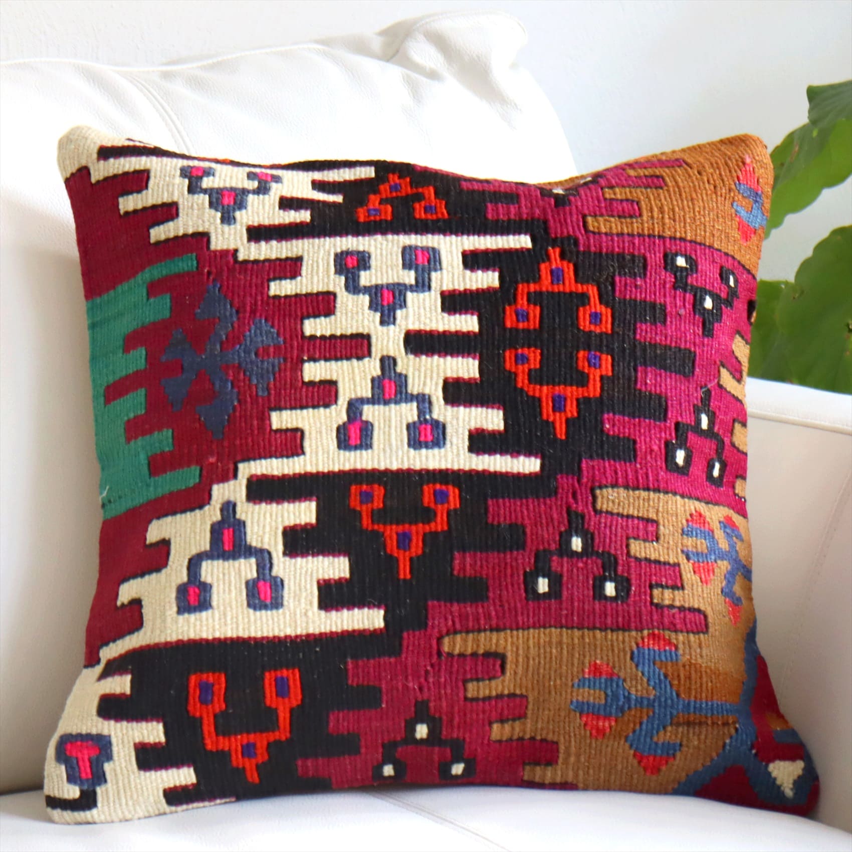オールドキリム クッションカバー 40cmサイズ ジブリヒサル チフカナット ピンクパープル