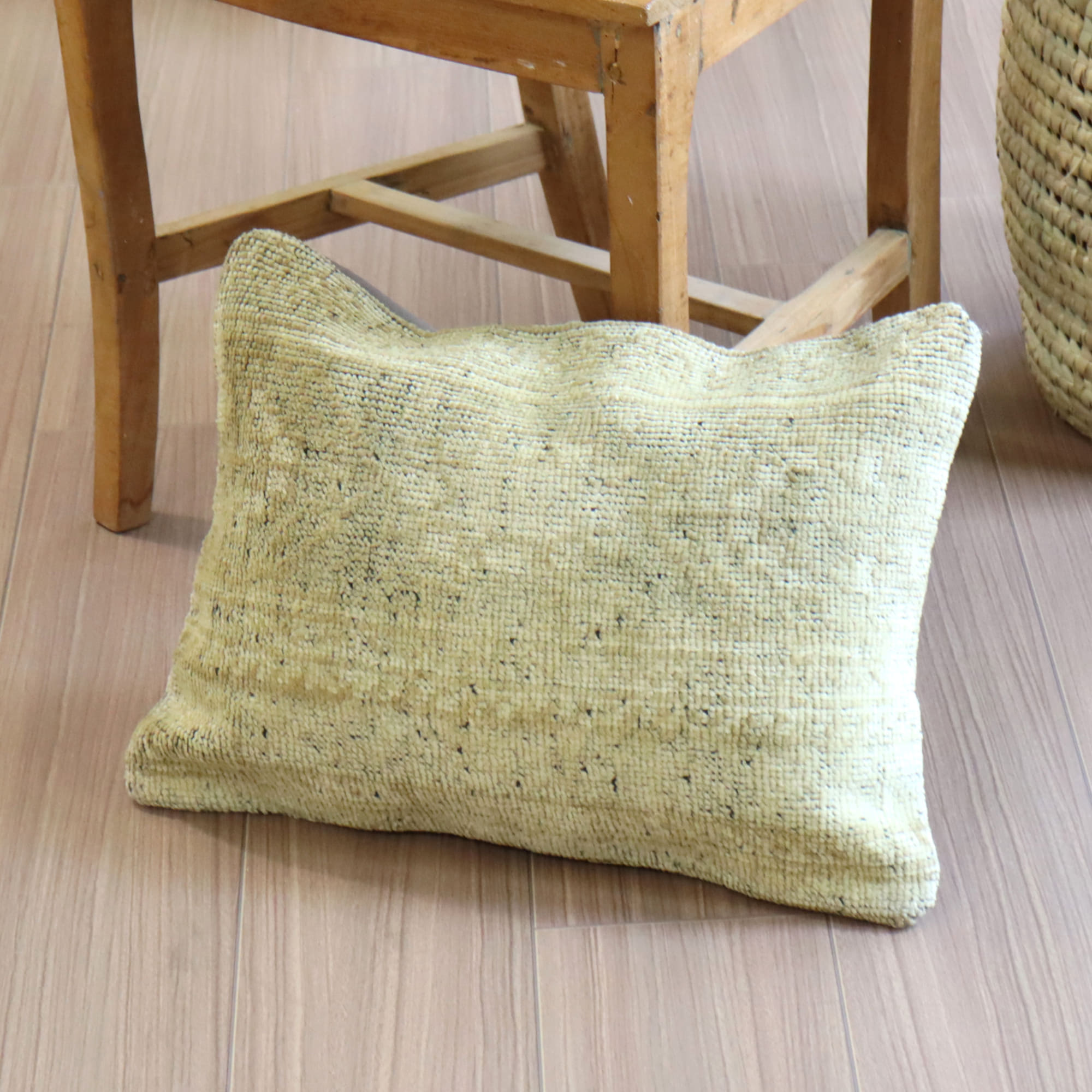 クッションカバー ヴィンテージ パイル織り 45×34cm トルコ絨毯・ブリーチしたアンティーク加工