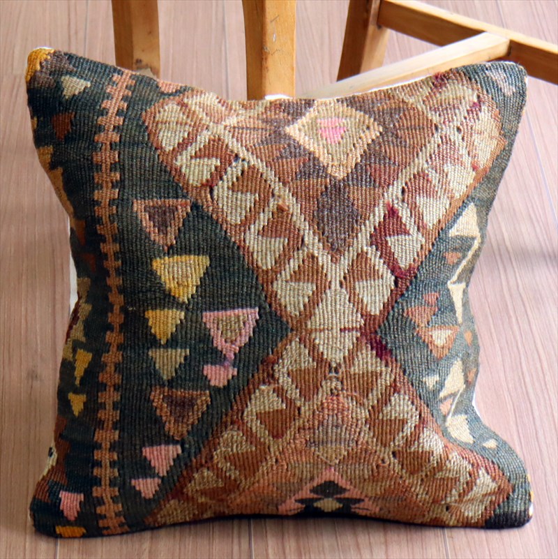 オールドキリム クッションカバー40×40cm カルス・イーブルアイ Old Kilim Cushion