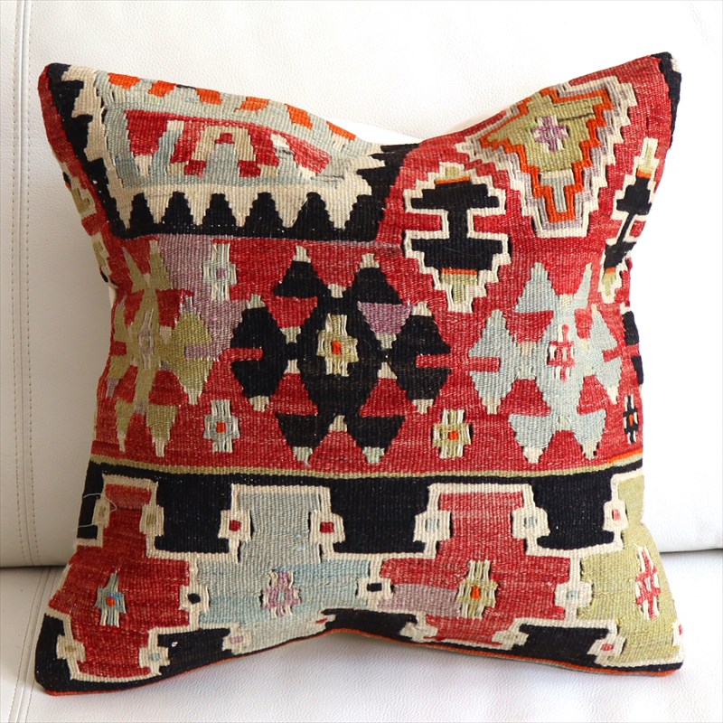 オールドキリム クッションカバー40×39cm エシュメ  Old Kilim Cushion